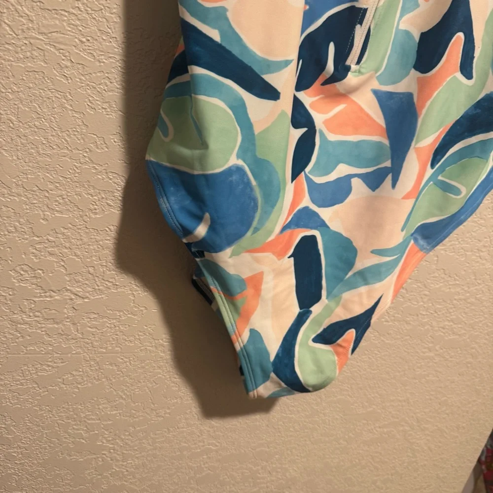 NWT Old Navy Half Zip Floral Blue and Pink One Piece Swimsuit Plus Size